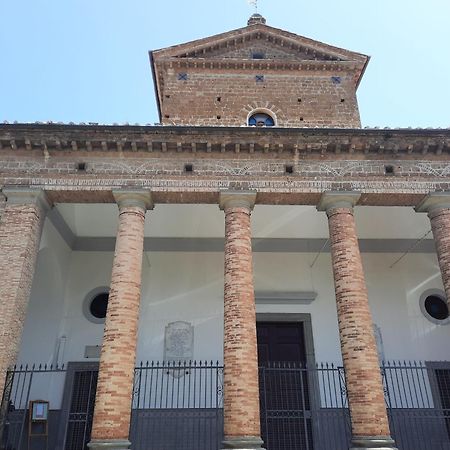 Appartamento Viccinella House Capranica Esterno foto