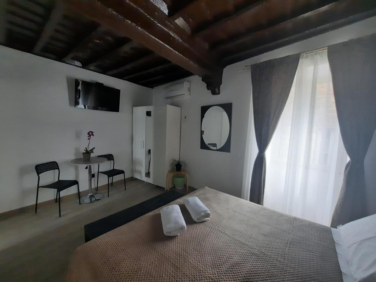 Appartamento Viccinella House Capranica Esterno foto